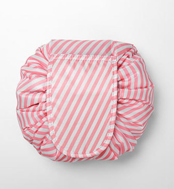 Cosmetic bag