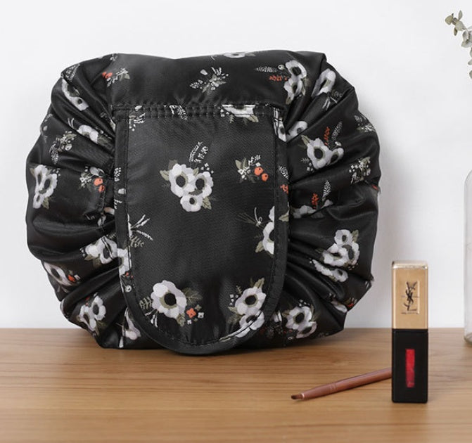 Cosmetic bag