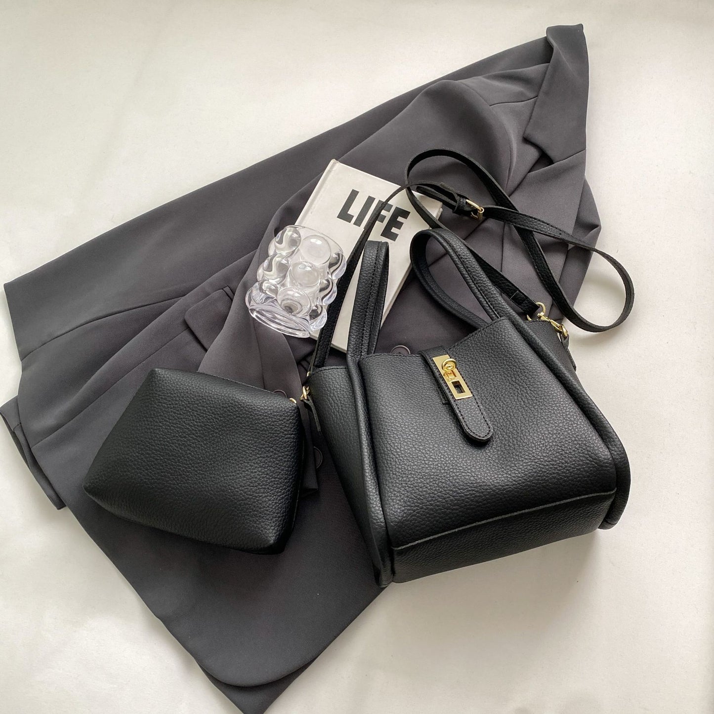 Elegant Retro Handbag