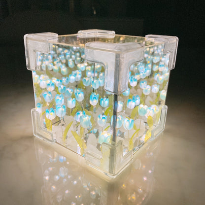 Cube Tulip Flower Lamp