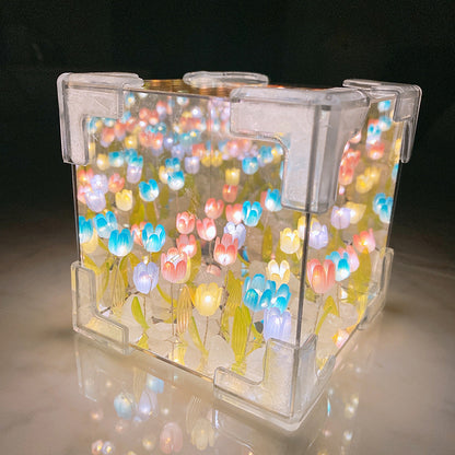 Cube Tulip Flower Lamp