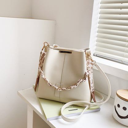 Glamour Handbag