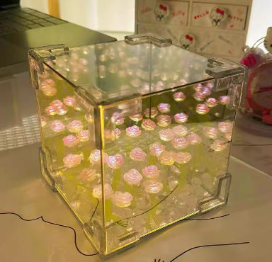 Cube Tulip Flower Lamp